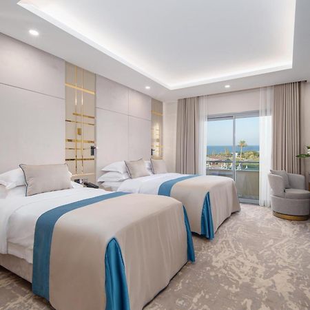 Merit Park Hotel Casino&SPA Karmi Esterno foto