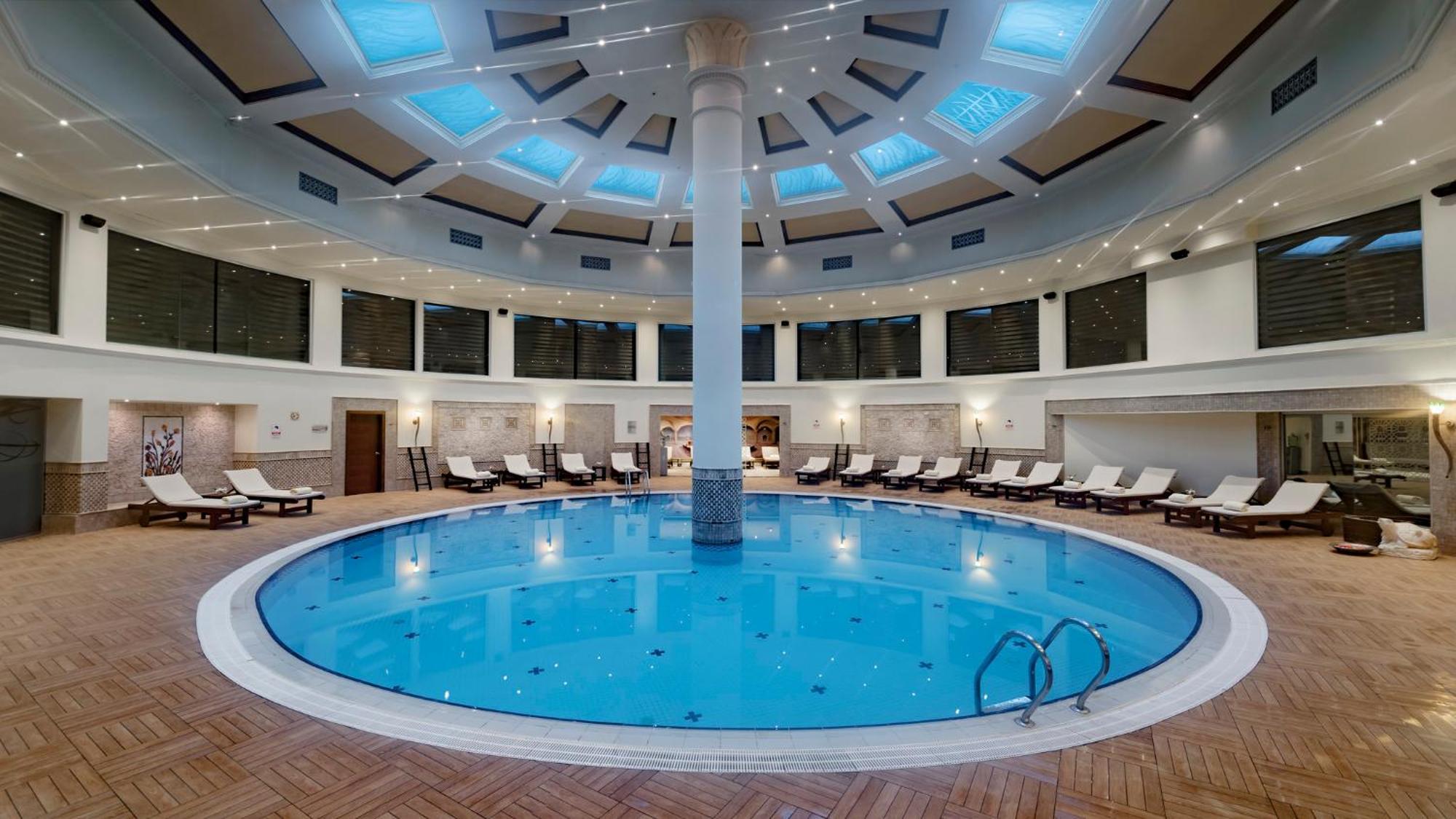 Merit Park Hotel Casino&SPA Karmi Esterno foto